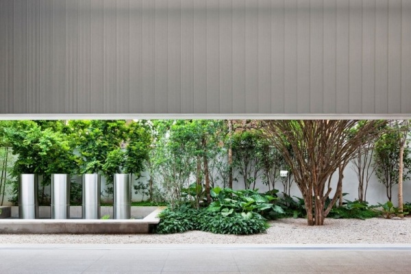 štúdiový dizajn s minimalistickou interiérovou záhradou štúdiový dizajn s minimalistickou interiérovou záhradou