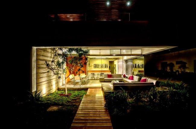 posuvné dvere sklenené casa seta dizajn obytného domu strešná terasa posuvné dvere presklené casa seta dizajn obytného domu so strešnou terasou