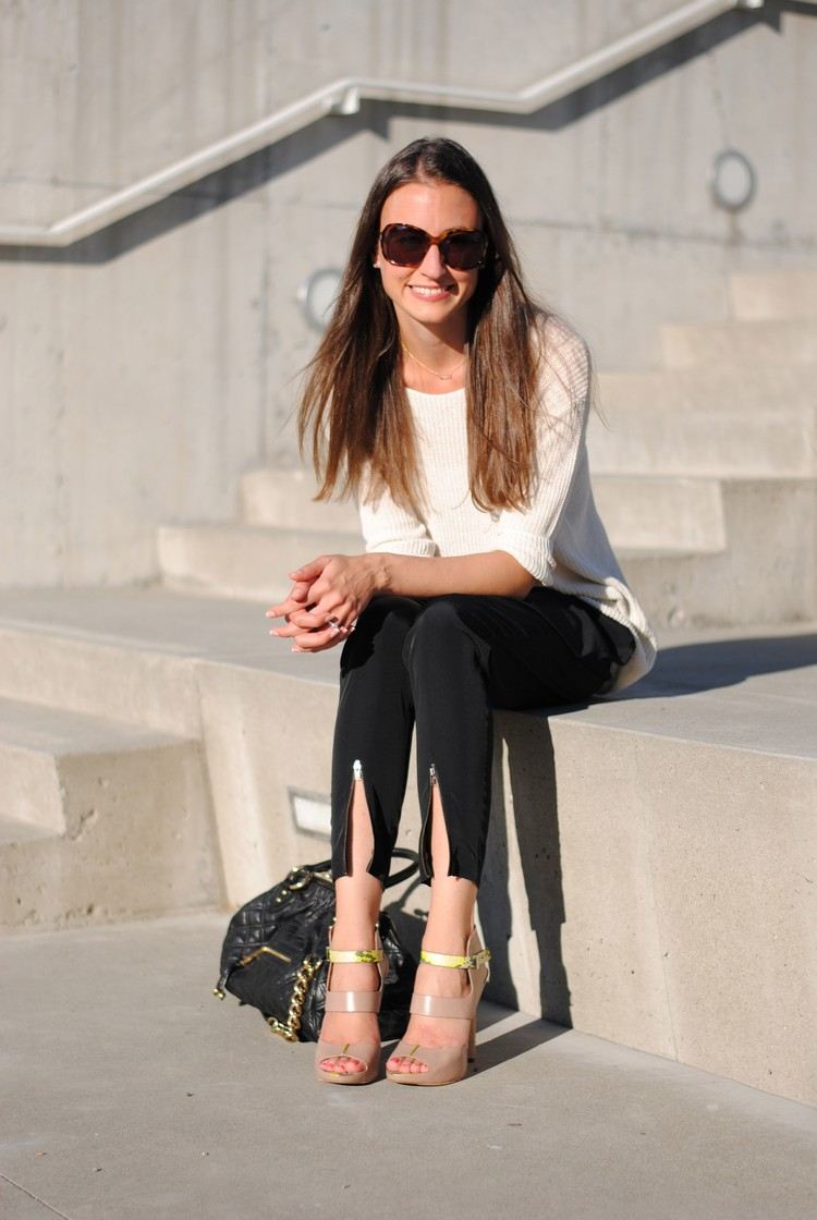 módne trendy 2018 oblečenie rozparky nohavice zips