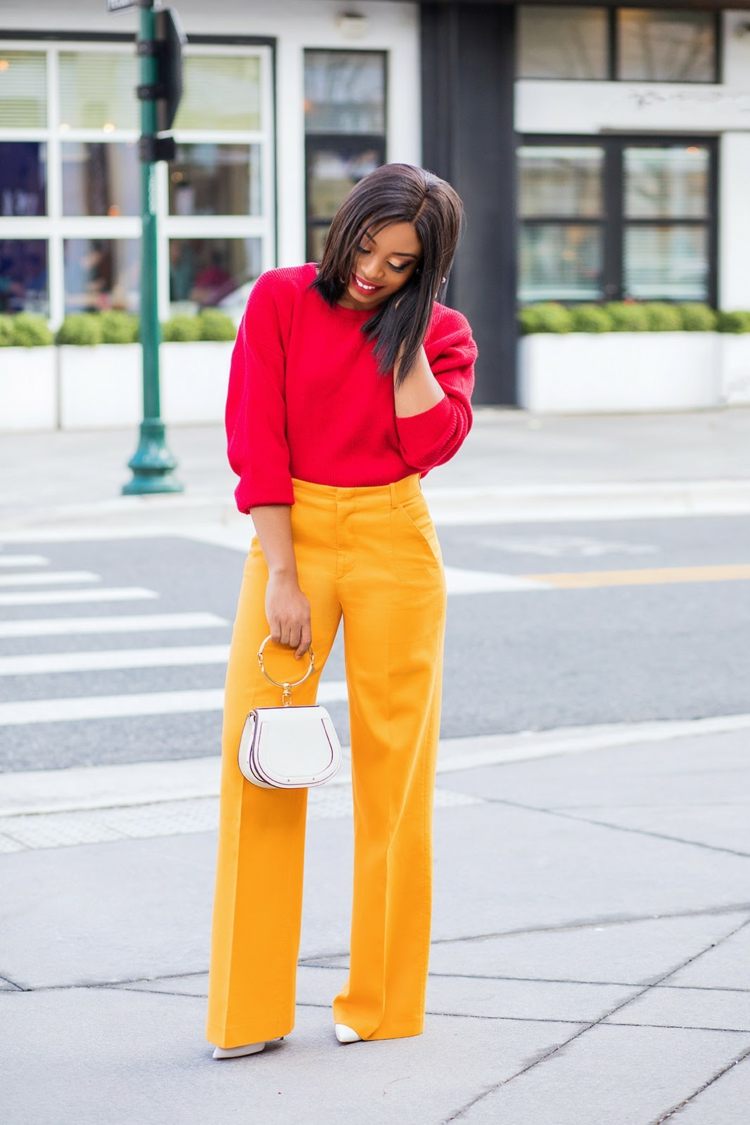 Módne trendy 2020 kombinujú nohavice v žltej farbe