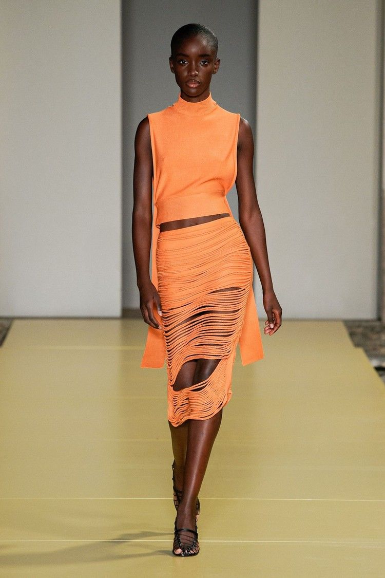 Trendové farby 2021 Milánske módne trendy na jar