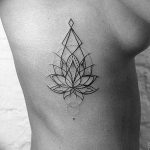 fotó Divatos tetoválások 2018.06.23 -tól №018 - Divatos tetoválások -