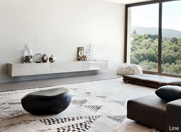 závesný príborník piure obývacia izba s vysokým leskom