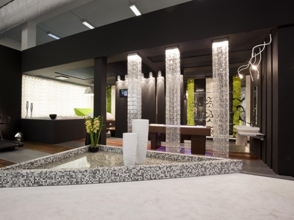 sklenené dlaždice Dlaždice Fabbian prvky piliere kúpeľný wellness hotel sklenené obklady prvky piliere kúpeľný wellness hotel