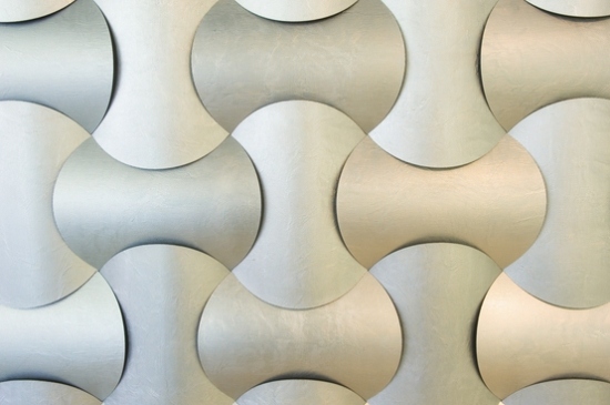 Moduly bielej steny Wovin Wall