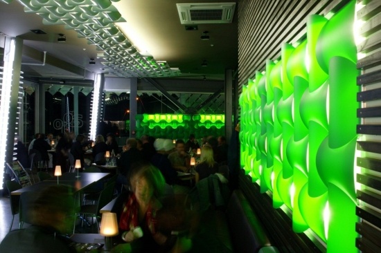 Zelené nástenné osvetlenie