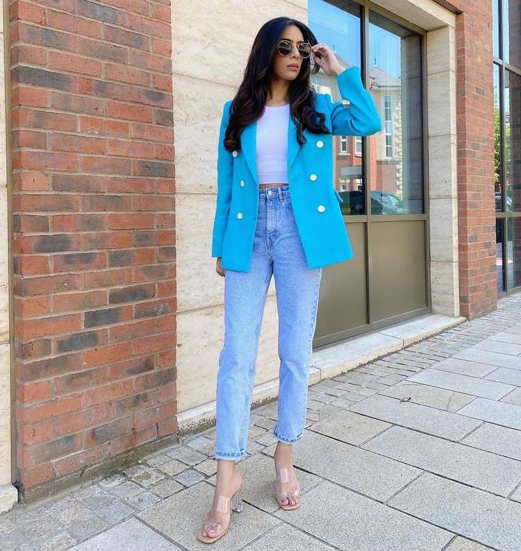 Blazerové outfity dámske rifle kombinujú leto