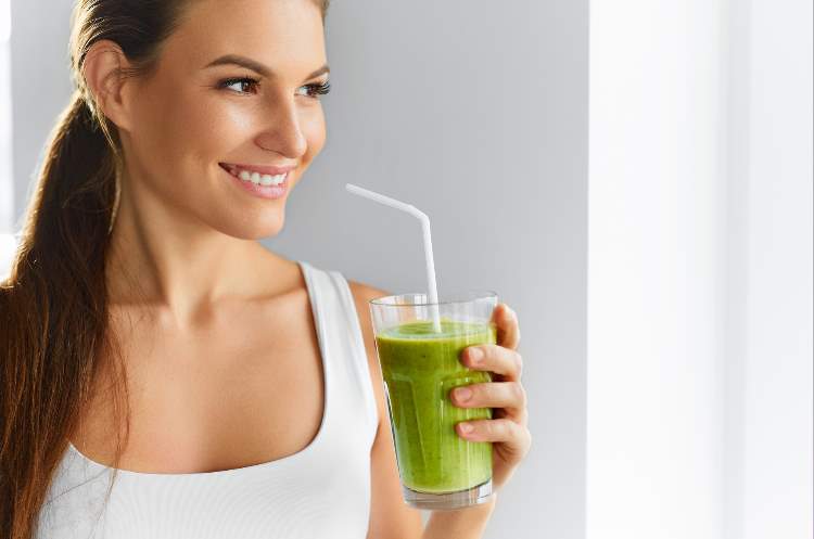 Superfood zelené smoothie recepty Moringa na chudnutie