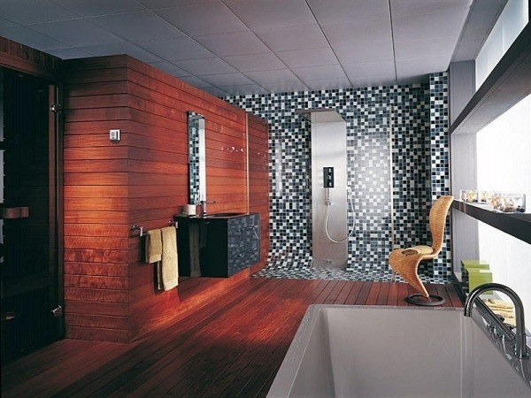 mozaika, ktorým sa kladie drevený obklad na stenu čiernobielo