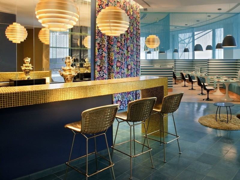 Mozaikové dlaždice-kuchynská doska-zlato-exotické-zariadenie