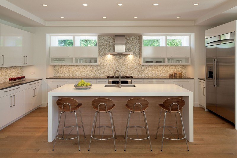 Mozaikové dlaždice-kuchyňa-biela-moderná-šedá-nápady-dizajn