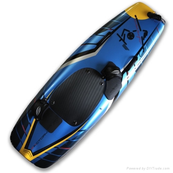 modrá žltá motorová doska na surfovanie modro -žltý dizajn surfovacej dosky pre motor od jetsurf