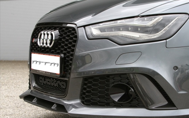 Audi RS6 Avant 2014 vľavo vpredu RS6 Avant 2014 vľavo vpredu