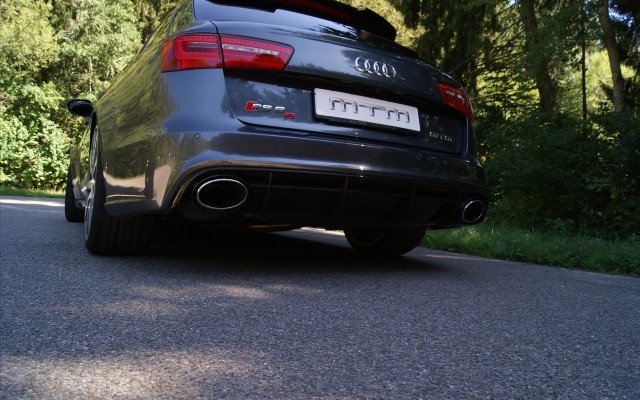 Audi RS6 Avant 2014 zadné 3 Audi Avant 2014 zadné3