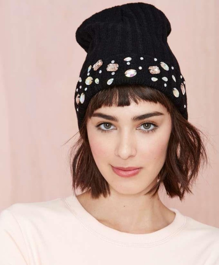 korenie-nápady-kamienky-blízko