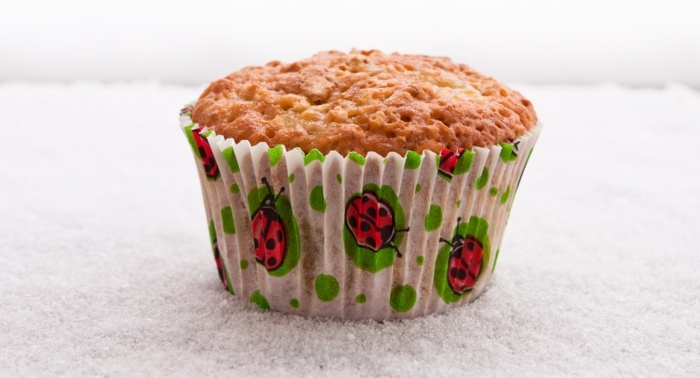 Muffiny s banánmi a papierovými puzdrami