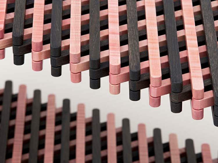 nábytok-drevo-kríž-vzor-staebe-dom-dizajn