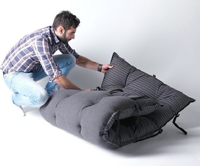 Nábytok posteľ kreslo matrac dizajn postele