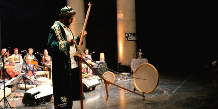 Použitie v opere ako hudobný nástroj modernej doby Yaybahar-v-opere