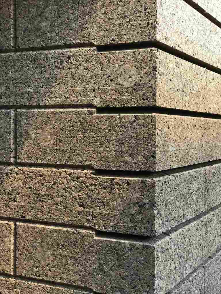 trvalo udržateľný systém montovania tehál zostavte s nízkou hmotnosťou