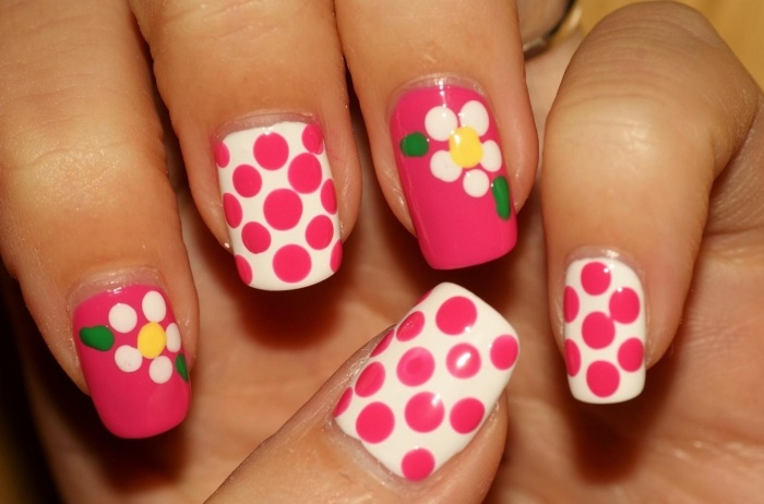 Nechtový dizajn-z-kvetov-ružových-bodiek-obrázková galéria-nápady-na-urob si-sám