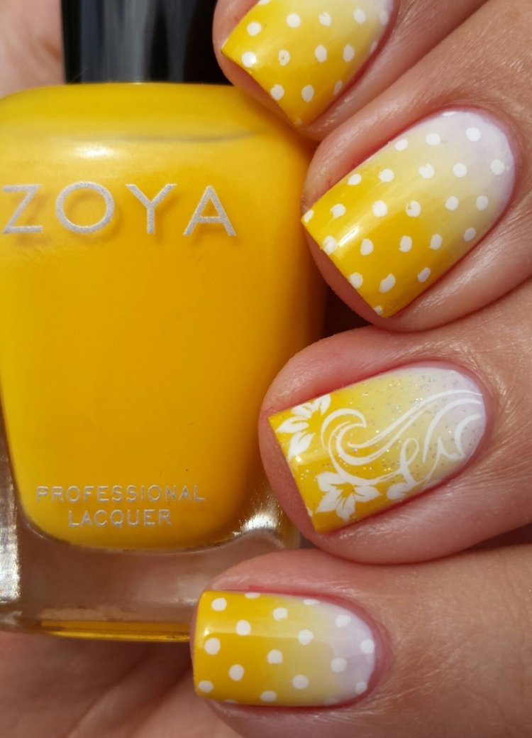 nechtový dizajn v žltom bodovom vzore-ombre-biela-kvetinová-myšlienka