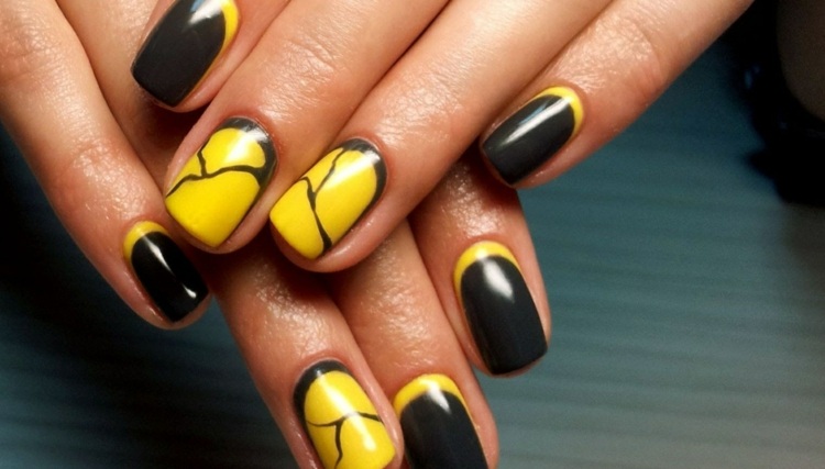 nechtový dizajn-žltá-čierna-originál-vzor-inšpirácia-dámy