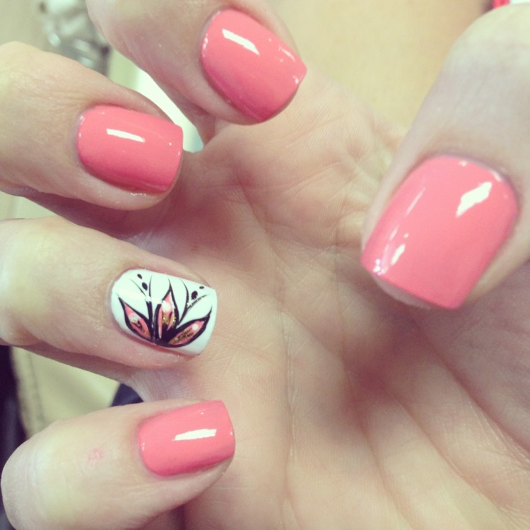 motívy nechtového dizajnu ružový biely kvet prsteň prst nápad