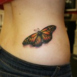 tatuaż motyla dla dziewczyny