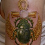 zdjęcie - tatuaż chrząszcz skarabeusz 3