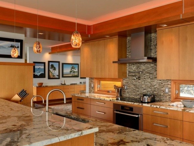 Drevené kuchynské stropné svetlá zadná stena z prírodného kameňa Stropné svietidlá na obklady stien z prírodného kameňa