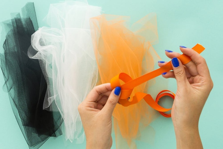 Kostým Nemo urob si sám návod pre dievča