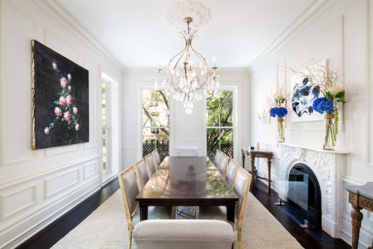 Interiérový dizajn jedálne, luxusný neoklasicistický nábytok z ušľachtilých materiálov Interiérový dizajn-Penthouse-NYC-neoklasický-nábytok-nástenný krb-dekoratívna rímsa