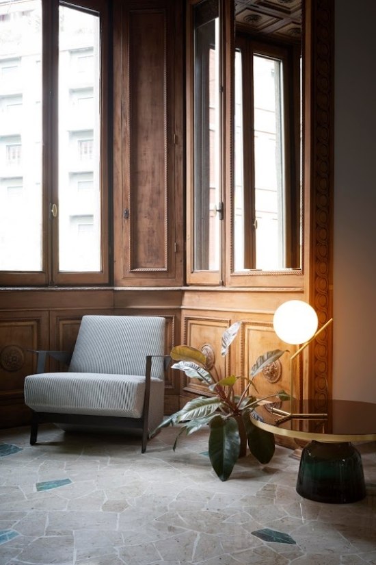 Led-lampa-moderný-dizajn-jazyk-mení-dojem z miestnosti