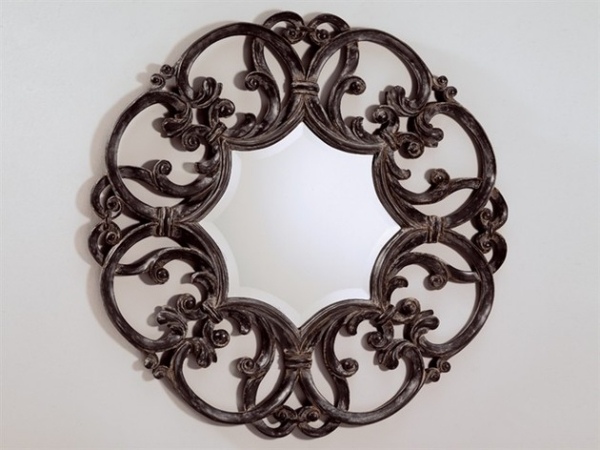 Nápady na dizajn kúpeľne oválne zrkadlo amelie dizajn steny biele dekoratívne prvky interiér drevo tmavé