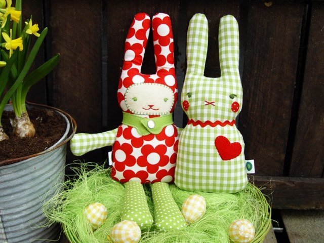 Ozdobte si bábiky sami nápadmi, návodom na výrobu