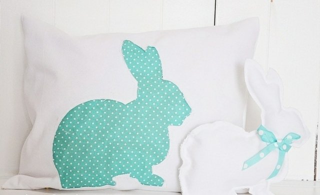 Návlek dekorácia mašle so siluetou králika