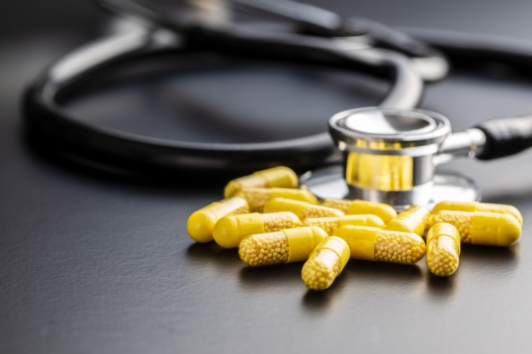 Kúpte si na lekársky predpis akčné kapsuly s obsahom niacínu s vitamínmi a kyselinou nikotínovou