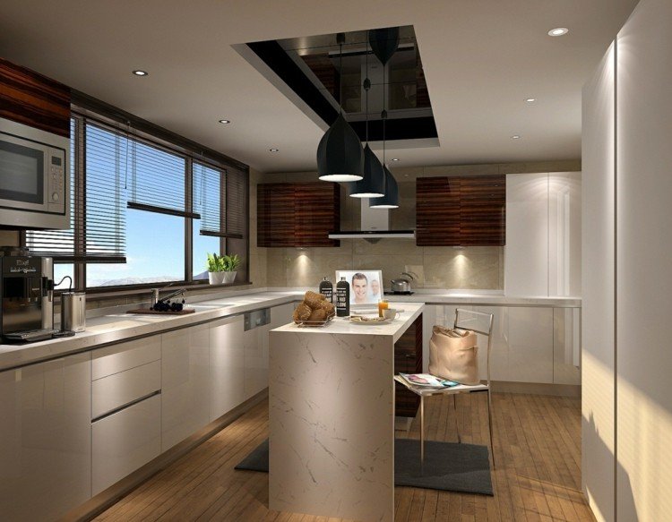 Pridajte akcent na strop s nízkym dizajnom nízky strop-akcent-vysoký-lesk-čierna-závesné-svetlá-kuchyňa-nápad