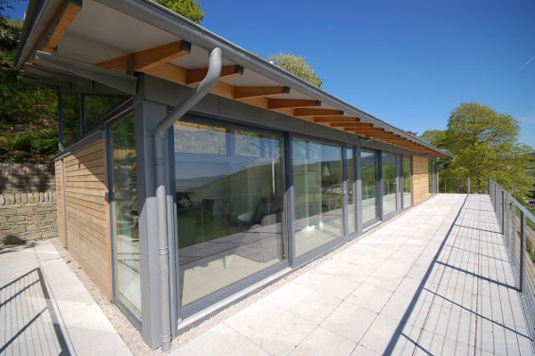 Udržateľný domov v Škótsku - sklenená stena