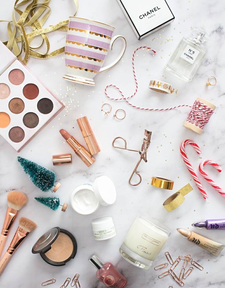 nikolausstiefel fill cup of make-up dam