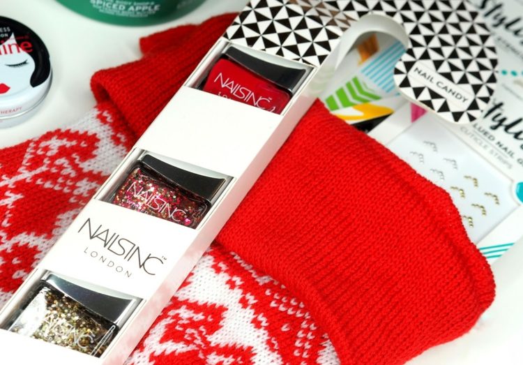 nápad na dizajn nechtov vianočný darček pre ženy