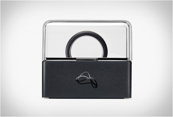 Krúžok umožňuje vysoké rozlíšenie uzol-prstenec-transparentny-box-prototyp-high-tech