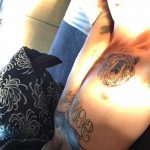 fotografija Nova tetovaža Justina Biebera od 05.12.2017. №032 - Justin Bieber's - tattoo-photo.ru