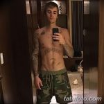 fotografija Nova tetovaža Justina Biebera od 05.12.2017. №015 - Justin Bieber's - tattoo-photo.ru