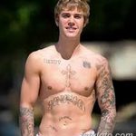 fotografija Nova tetovaža Justina Biebera od 05.12.2017. №021 - Justin Bieber's - tattoo-photo.ru