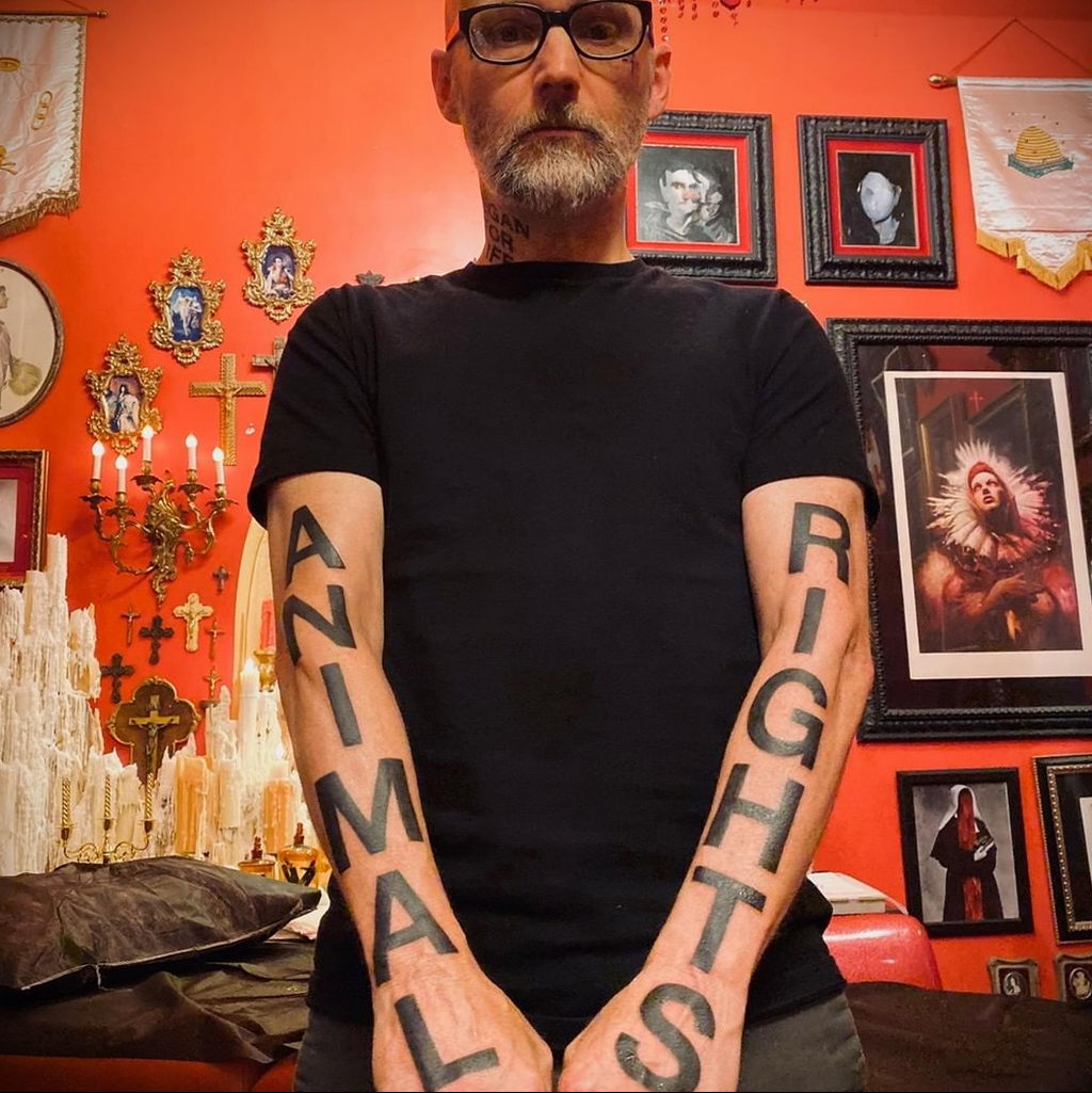 Mobyjeva nova veganska tetovaža - fotografija 3