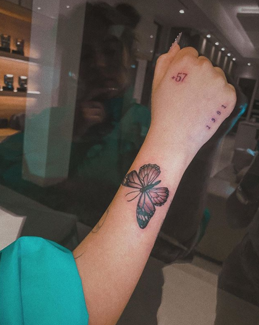 Nove tetovaže Anuel A.A. i Karol G (KAROL G & amp; ANUEL AA) od bebe master tatu - fotografija 2