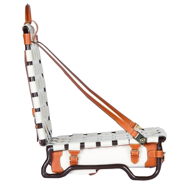 kufor stolička luxusný dizajn nábytku louis vuitton kuforová stolička dizajn luxusného nábytku od Louisa Vuittona