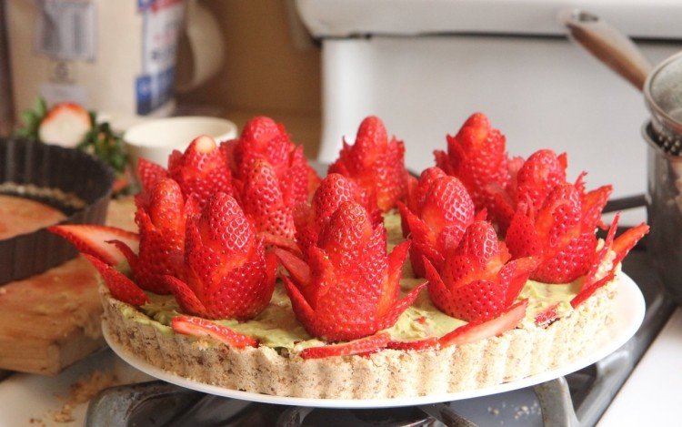 rezba ovocia-začiatočník-jahodovo-ružová-nápad